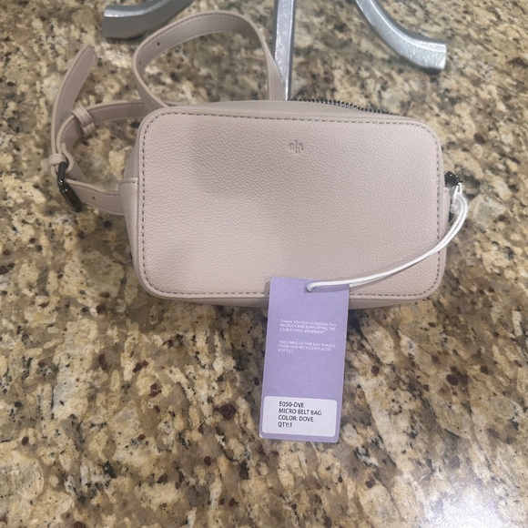 Ela Micro Belt Bag - Picture 2 of 3